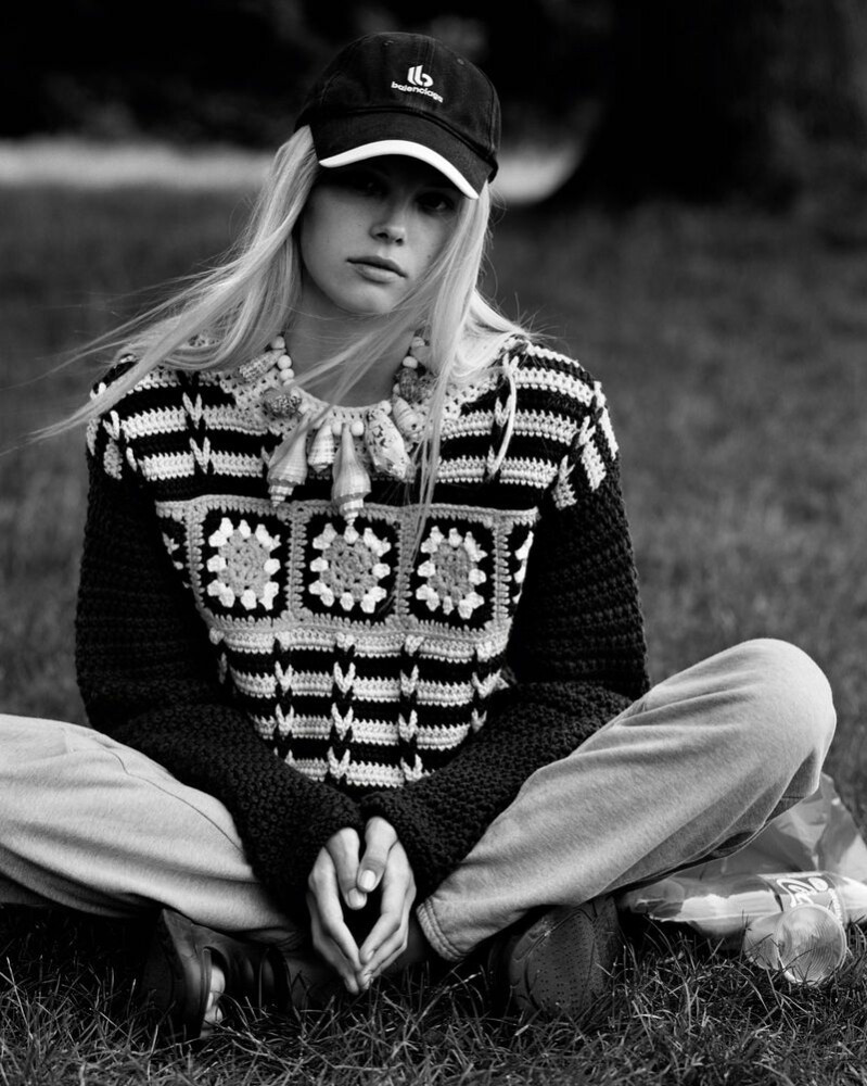 Photo of model Tara Halliwell - ID 729517