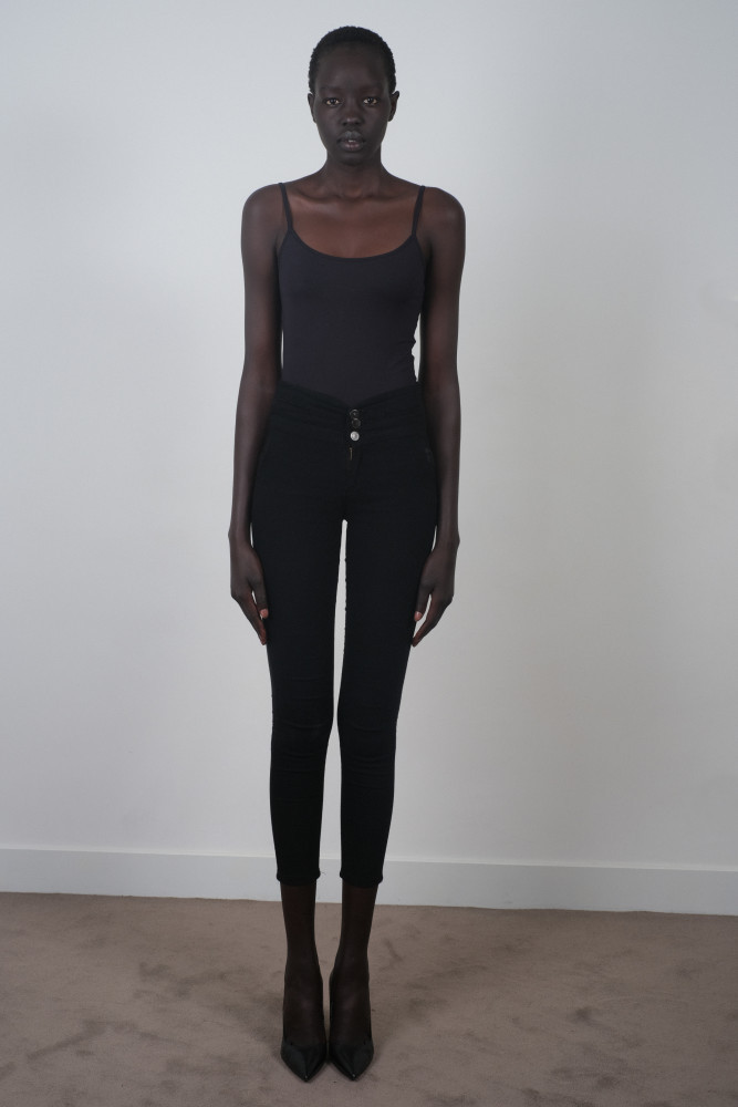 Photo of model Akuol Deng Atem - ID 635529