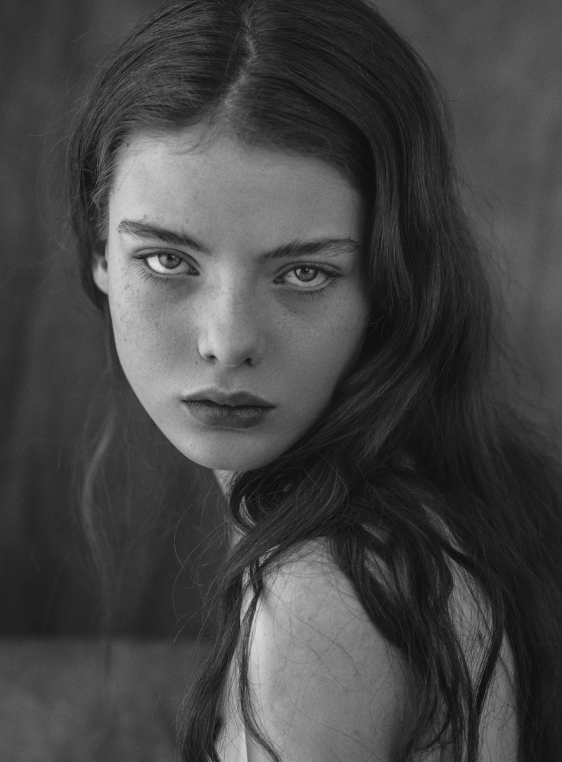 Photo of model Alyda Grace Carder - ID 636130