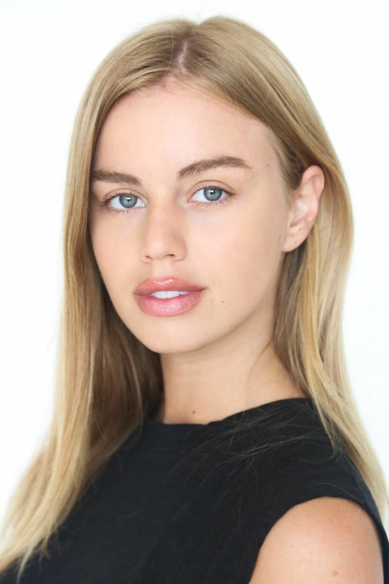Photo of model Emily Effy Harvard - ID 639731