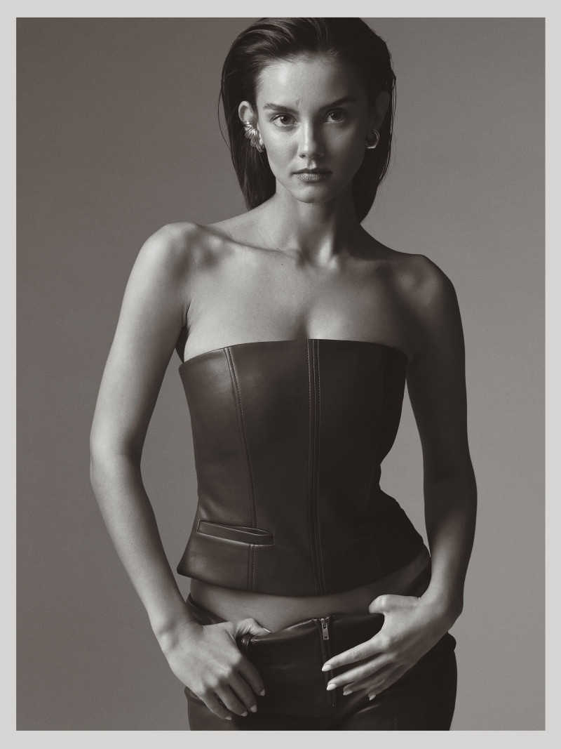 Photo of model Nicola Cavanis - ID 731230