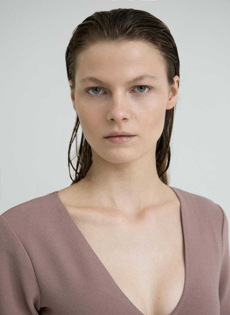 Photo of model Alexandra Steuer - ID 647861