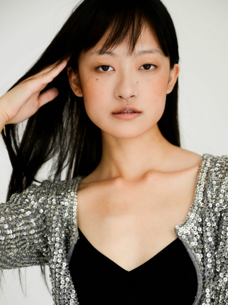 Photo of model Willow Yang - ID 648658