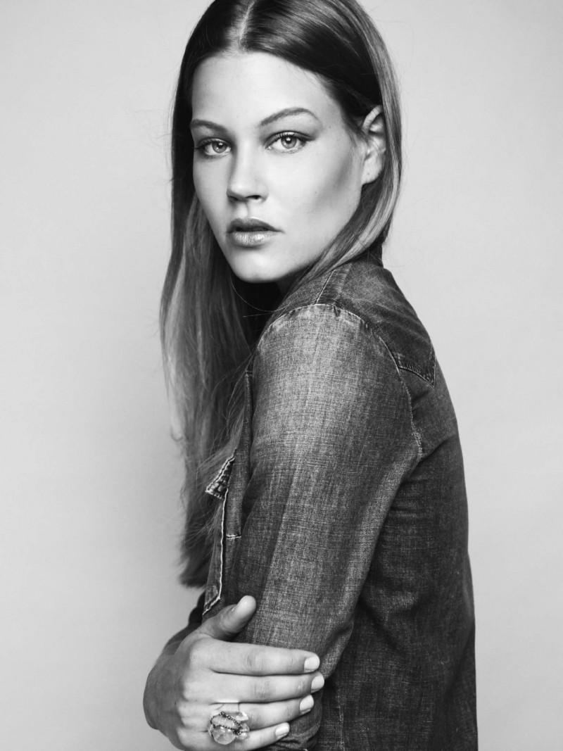 Photo of model Kristin Hoppe - ID 492320