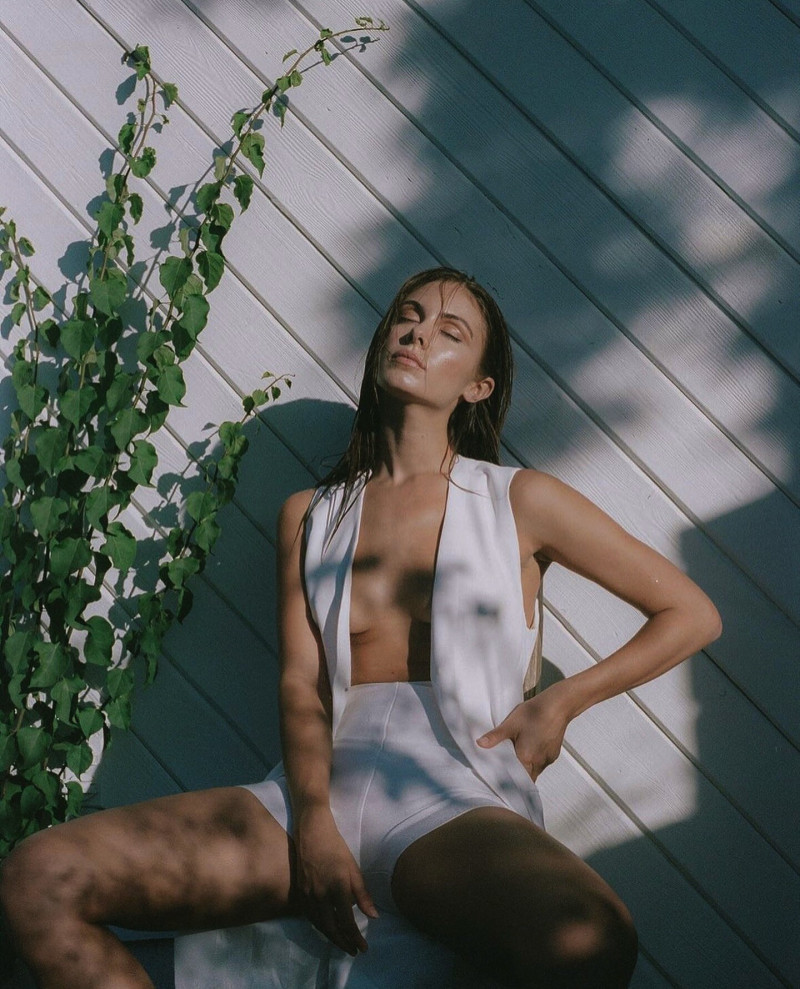 Photo of model Carmella Rose - ID 738940