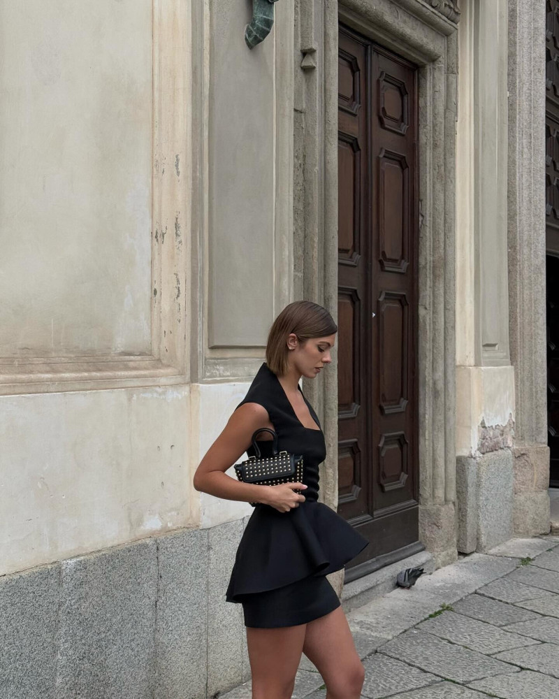 Photo of model Carmella Rose - ID 739100