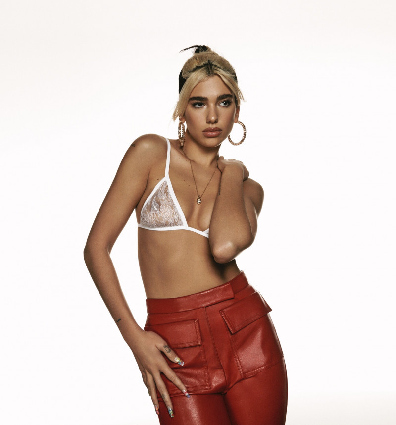 Photo of model Dua Lipa - ID 658005