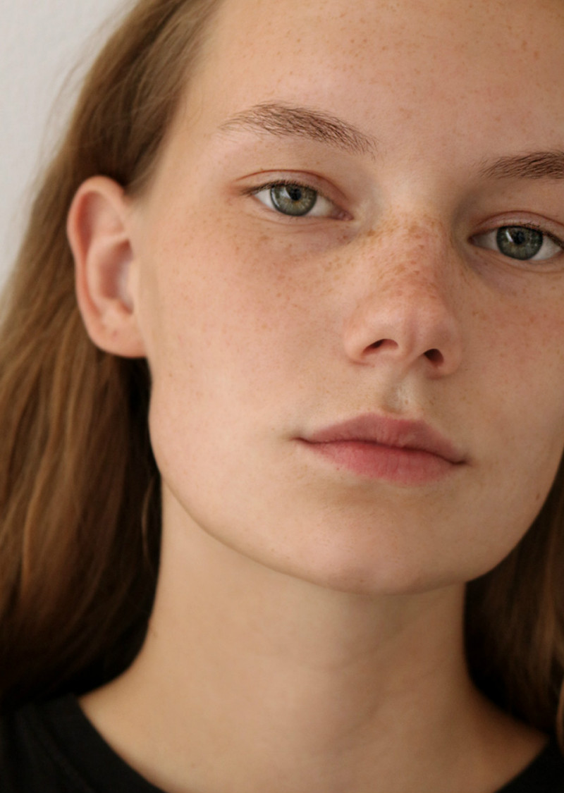 Photo of model Nina de Bruijn - ID 658444