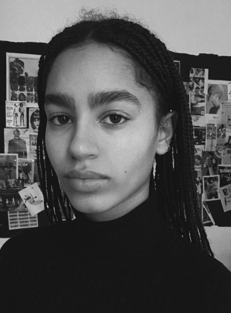 Photo of model Erika Blanc - ID 660461