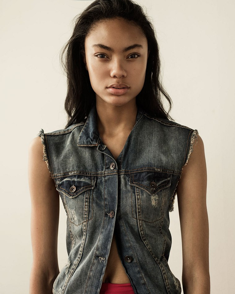 Photo of model Sydney Chiyoko - ID 660603