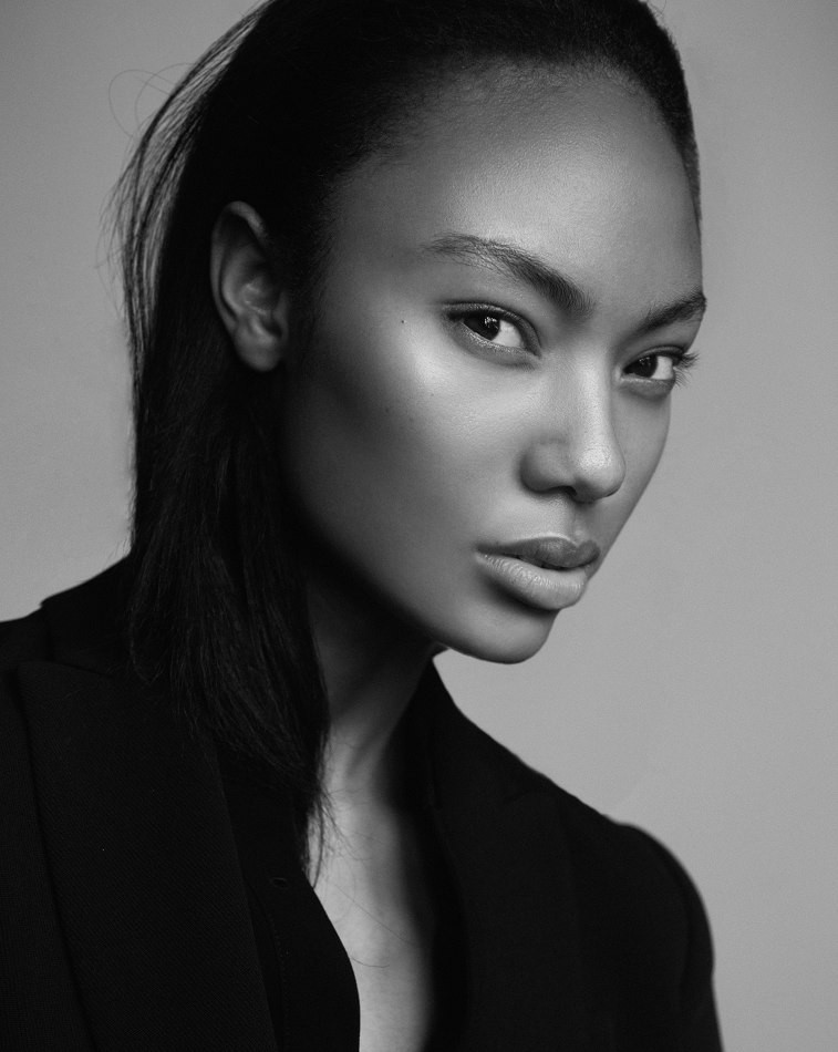 Photo of model Sydney Chiyoko - ID 660610