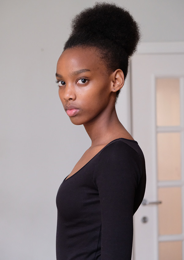 Photo of model Sarah Ishimwe - ID 661600