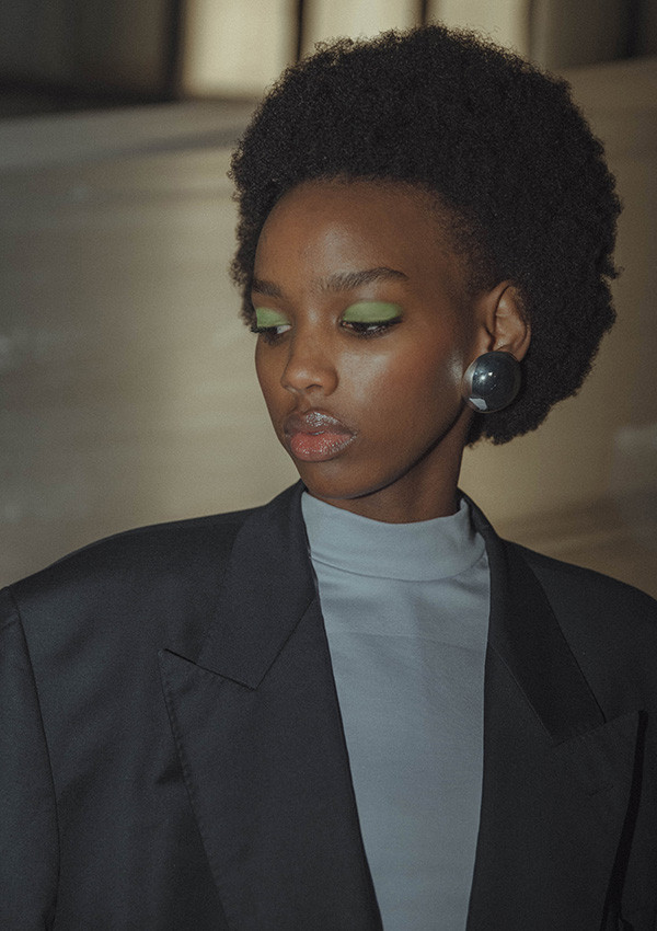 Photo of model Sarah Ishimwe - ID 661632