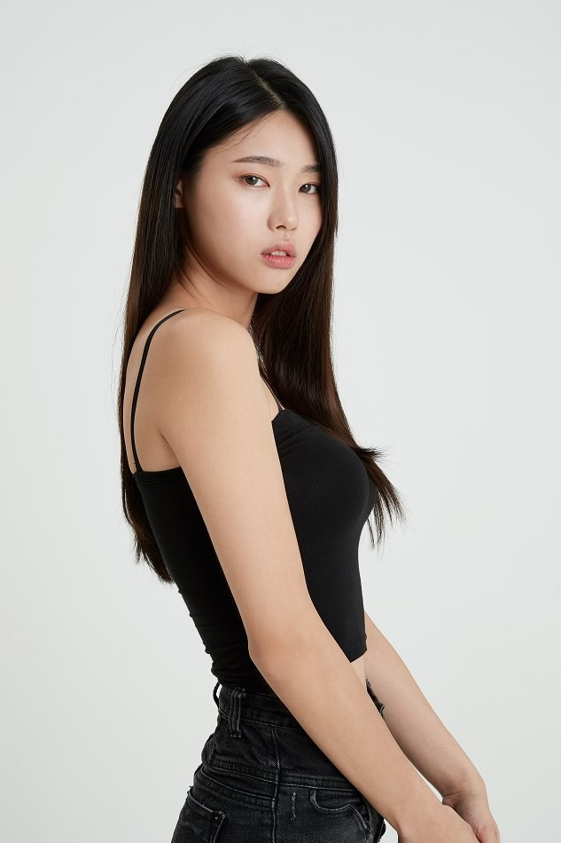 Photo of model Yejin Sung - ID 661902