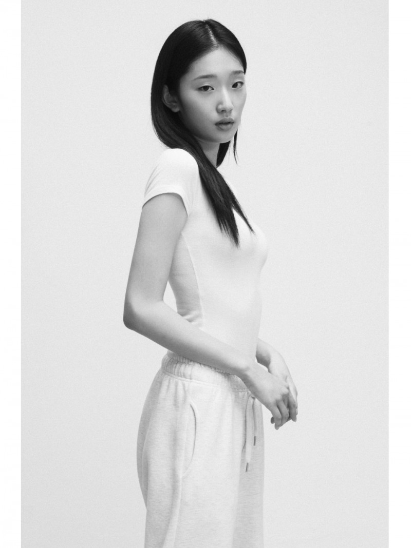 Photo of model Yoona Son - ID 662284