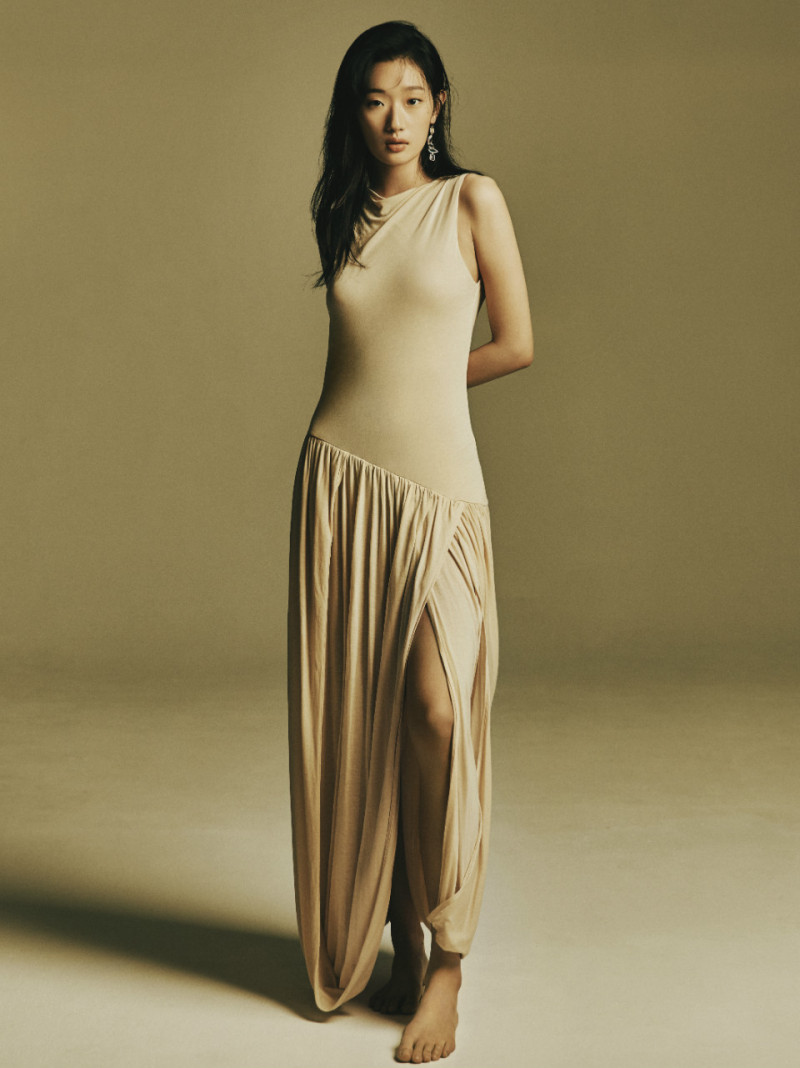 Photo of model Yoona Son - ID 662290