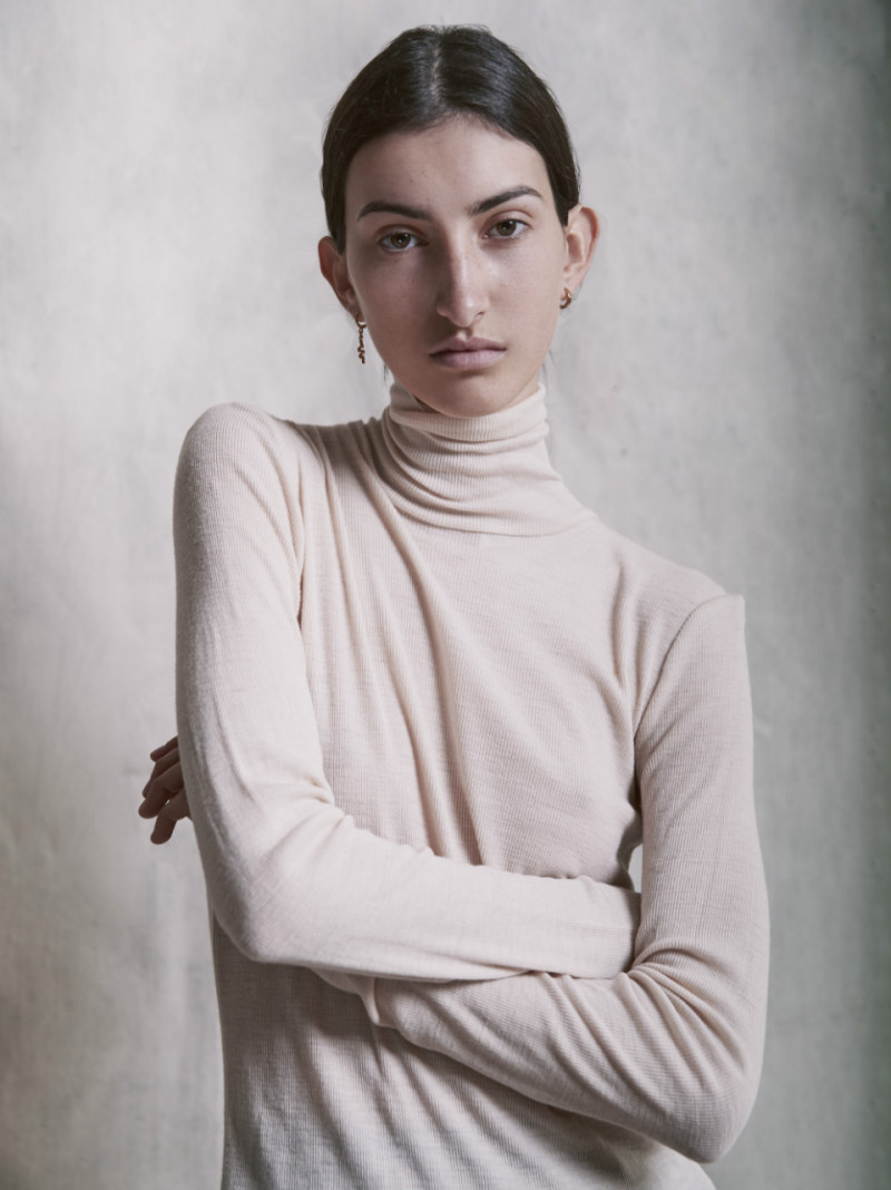 Photo of model Azenor Le Dily - ID 663402