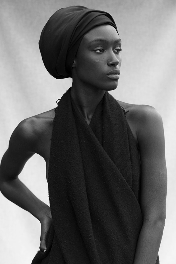 Photo of model Amelie Nsengiyumva - ID 663924