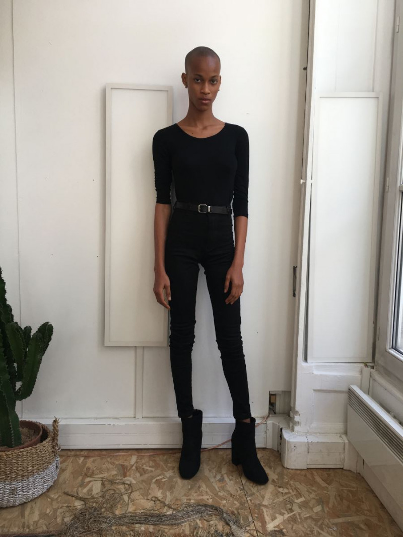 Photo of model Omowunmi Shodeko - ID 663986