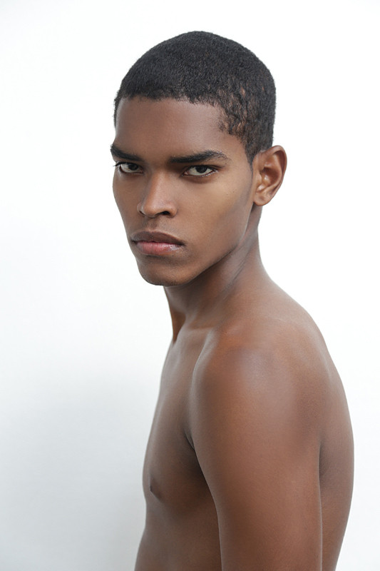 Photo of model Carlos Gomez Estevez - ID 666068