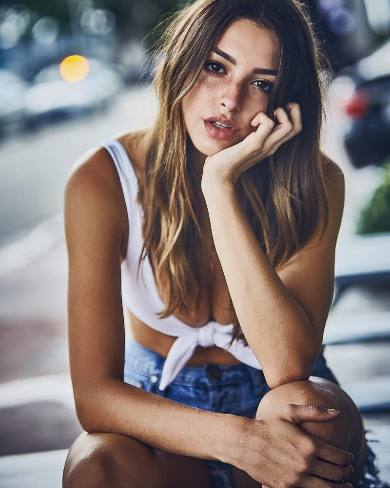 Photo of model Celine Farach - ID 667399