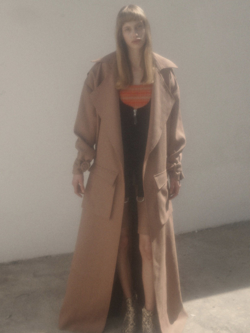 Photo of model Julia Bregalda - ID 670724