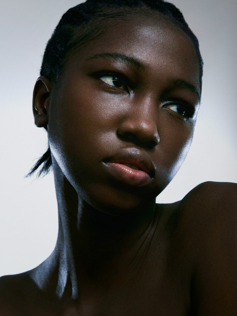 Photo of model Rhenny Alade - ID 670790