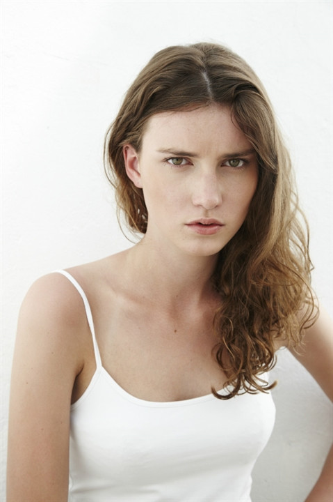 Photo of model Aimee Foy - ID 495040