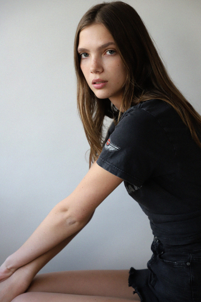 Photo of model Eden Kassner - ID 671370