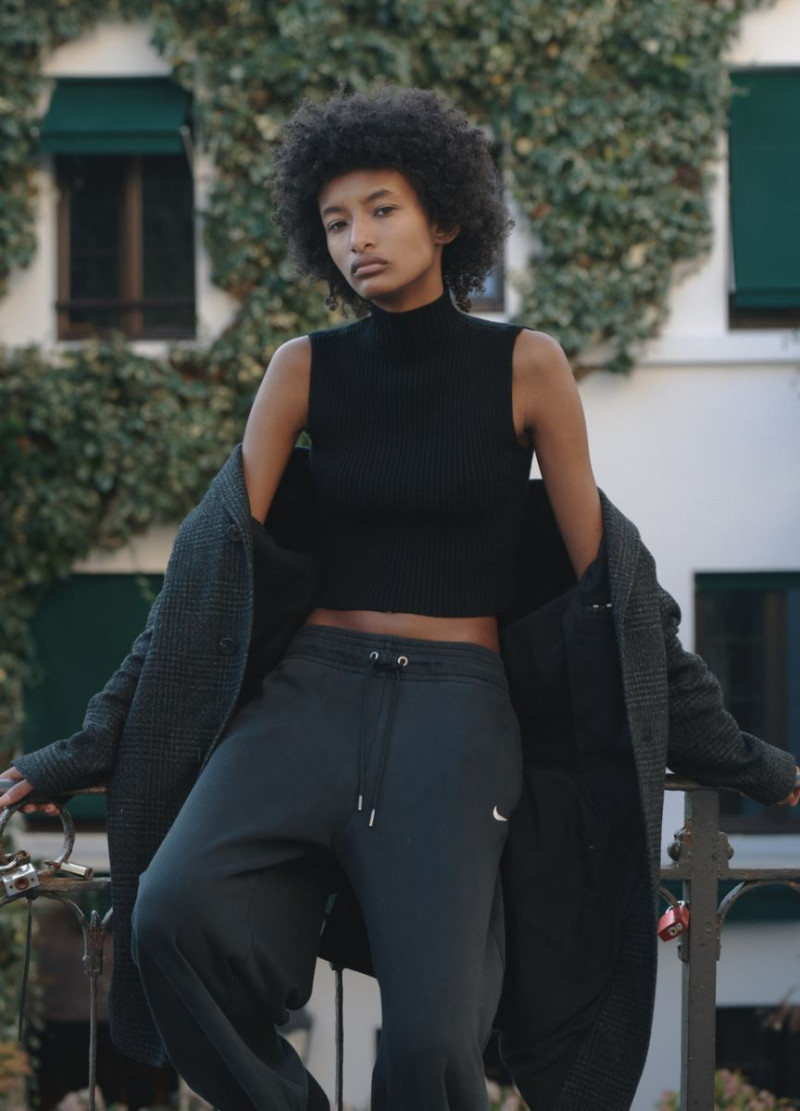 Photo of model Camille Gilles - ID 672104