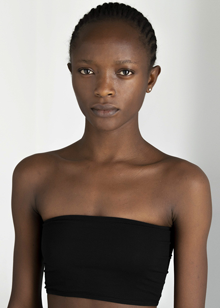 Photo of model Yetunde Odimayo - ID 672373