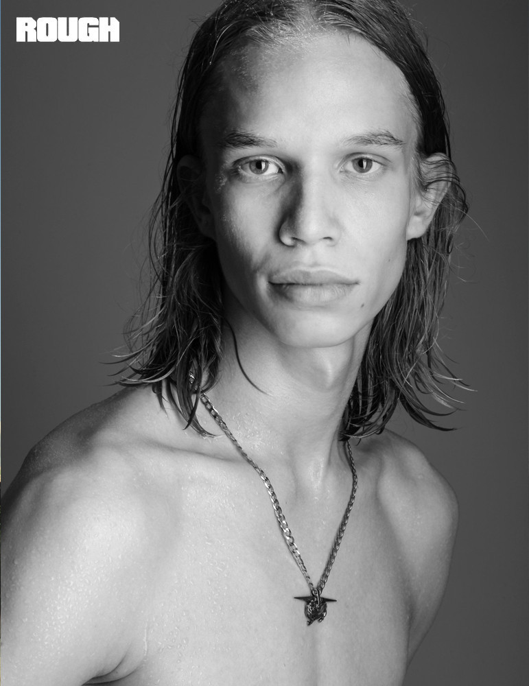 Photo of model Bartek Niewiadowski - ID 672959