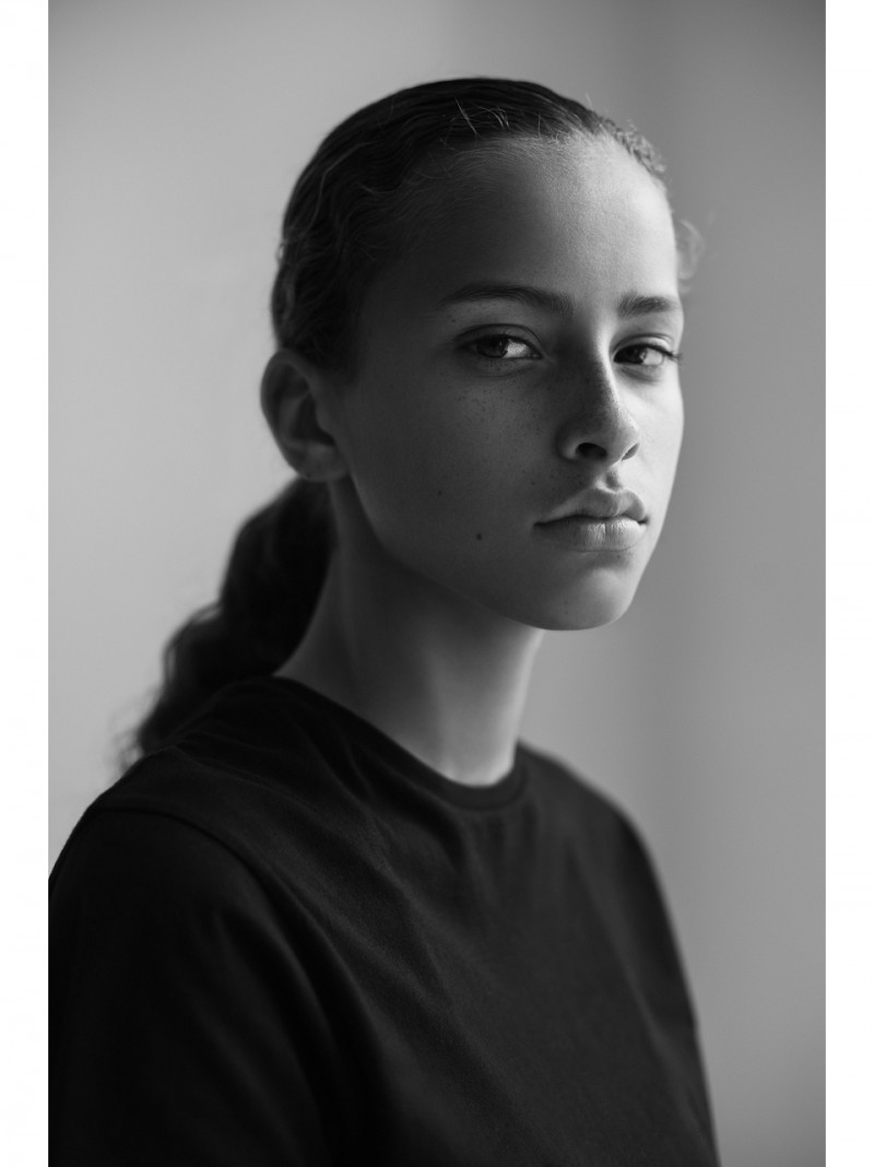 Photo of model Dyanira Hurbuscher - ID 673331