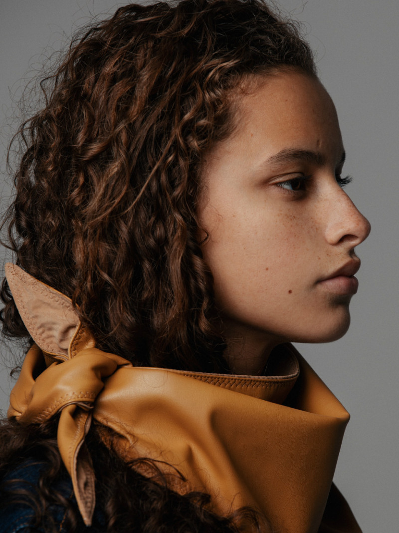 Photo of model Dyanira Hurbuscher - ID 673334