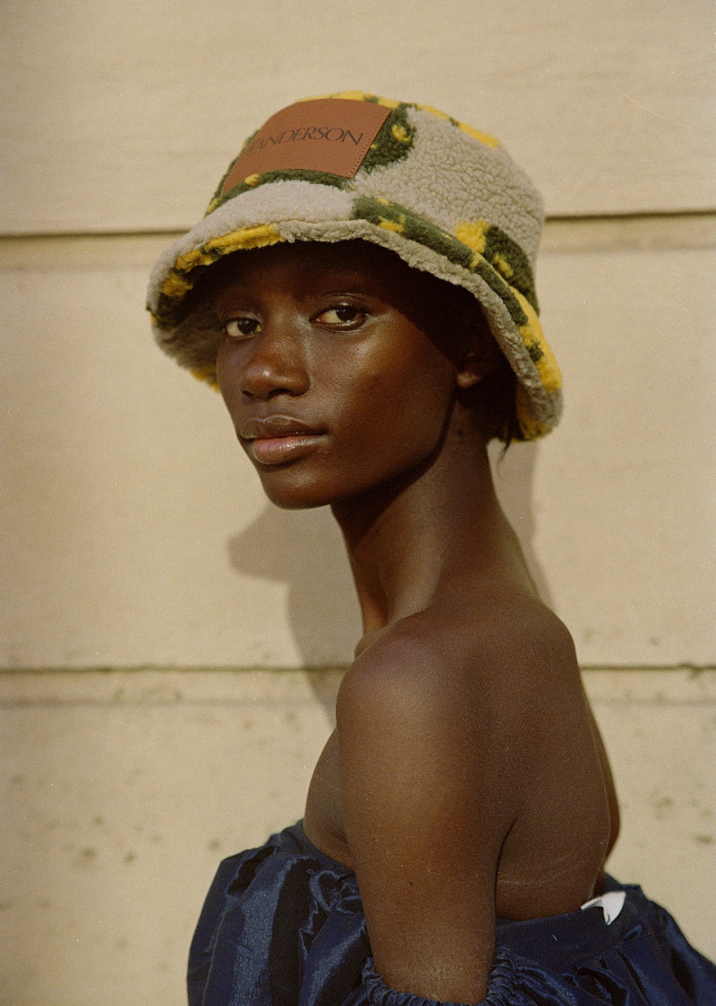 Photo of model Deborah Akanni - ID 673610