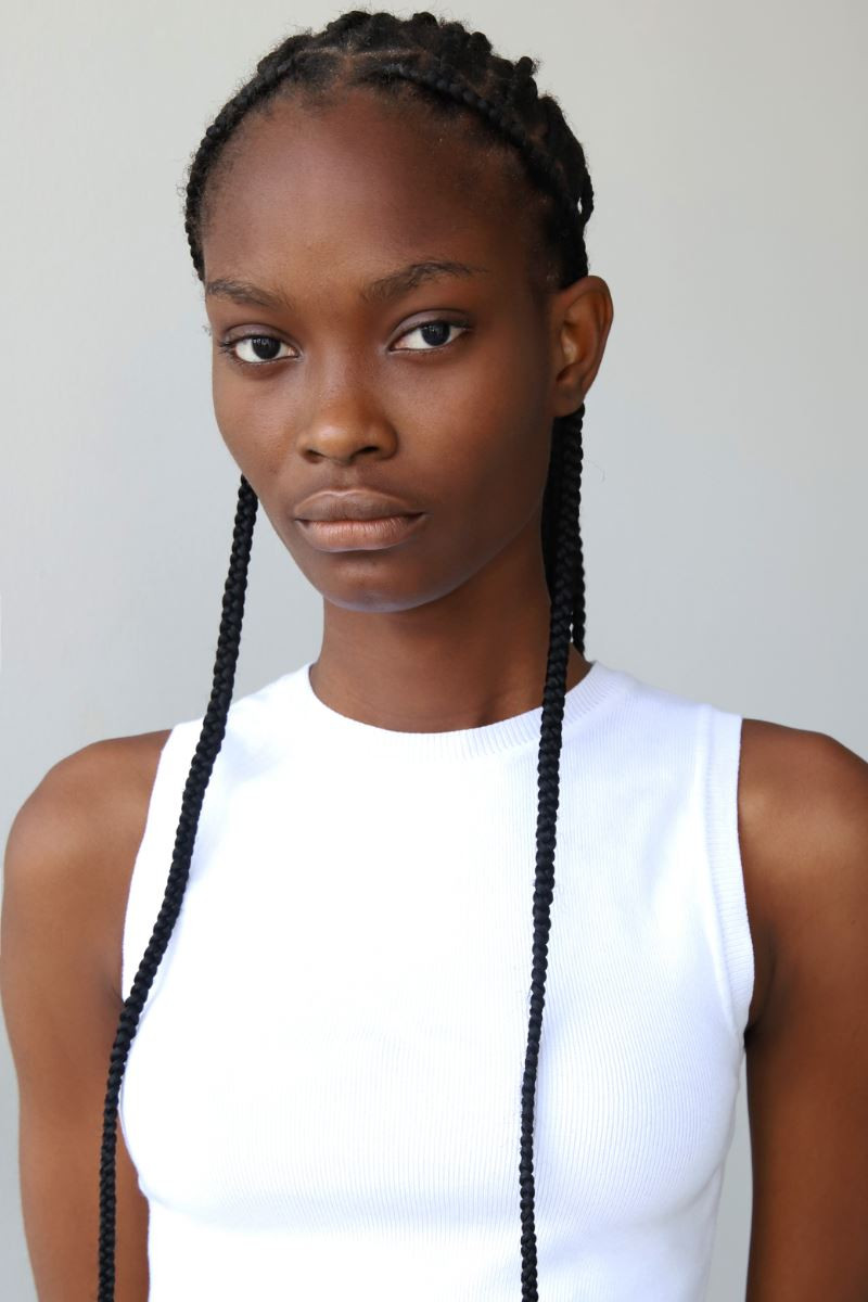 Photo of model Feyi May - ID 674298