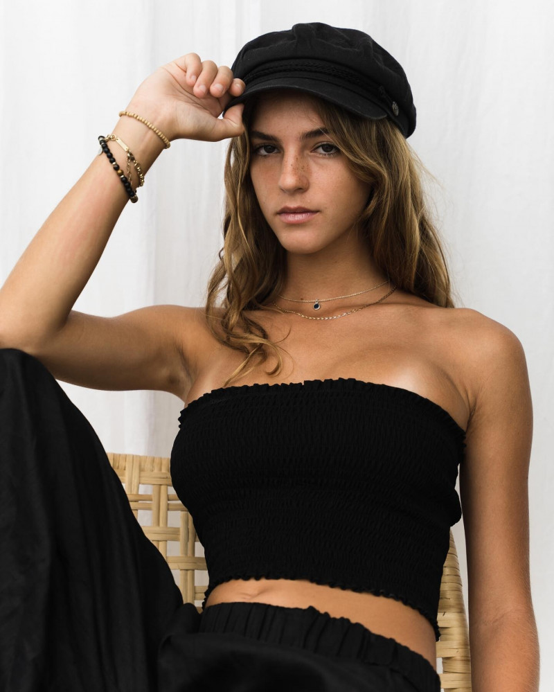 Photo of model Emily Feld - ID 674835