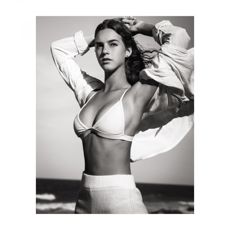 Photo of model Emily Feld - ID 674880