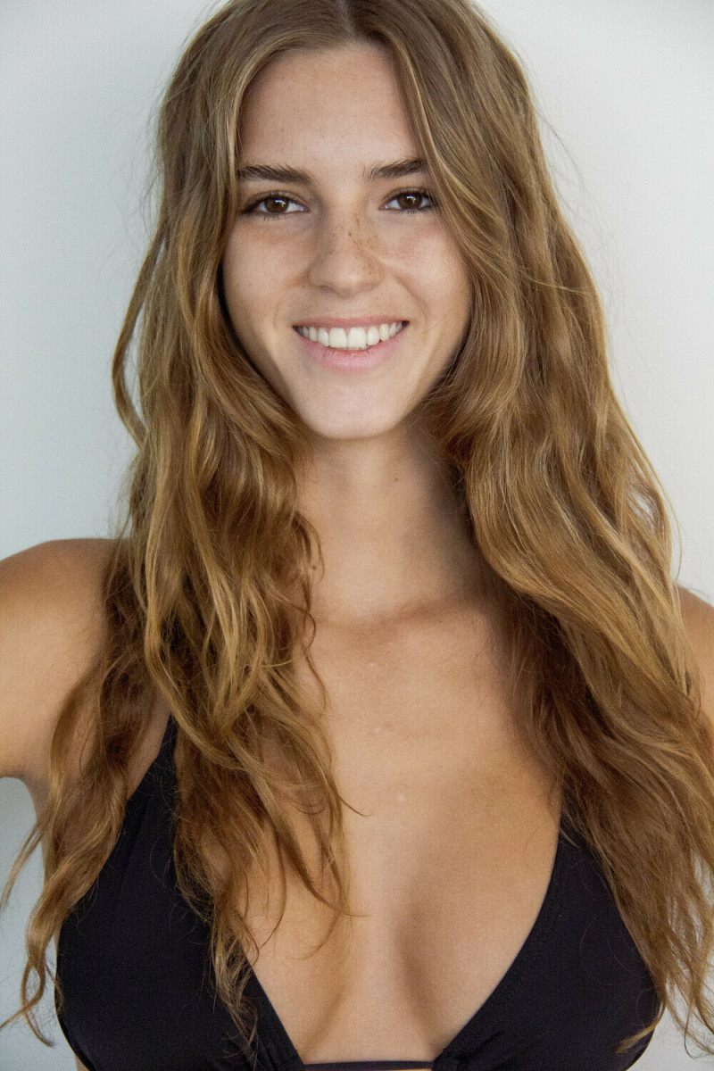 Photo of model Emily Feld - ID 714669