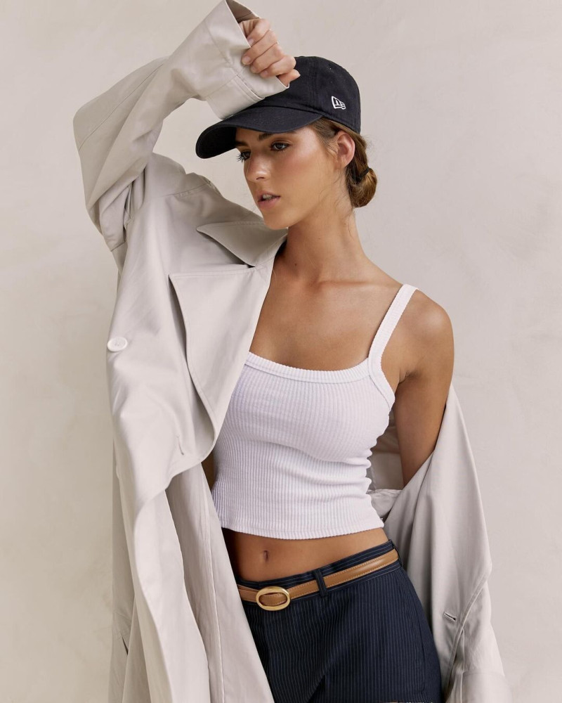 Photo of model Emily Feld - ID 729861