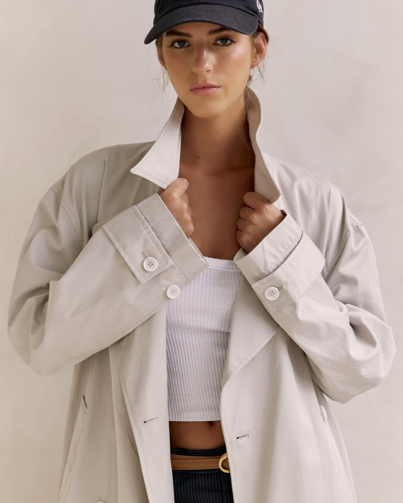 Photo of model Emily Feld - ID 729869