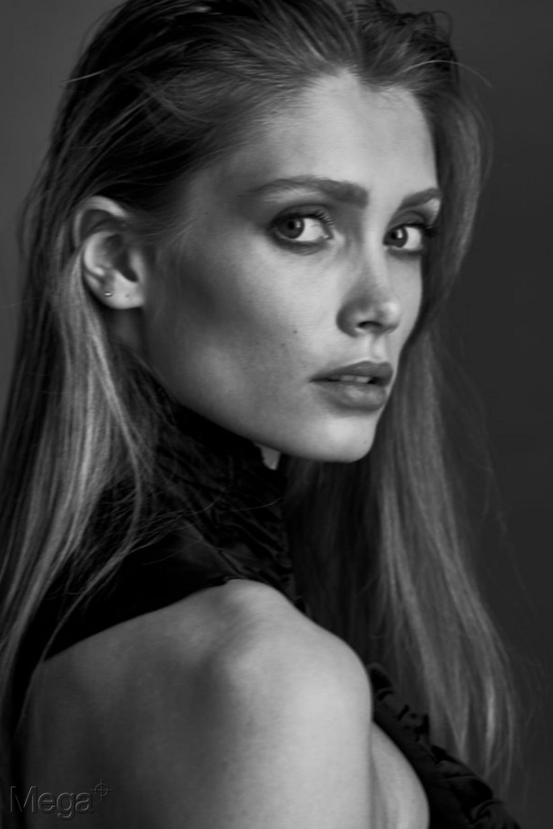 Photo of model Karoline Seul - ID 678853