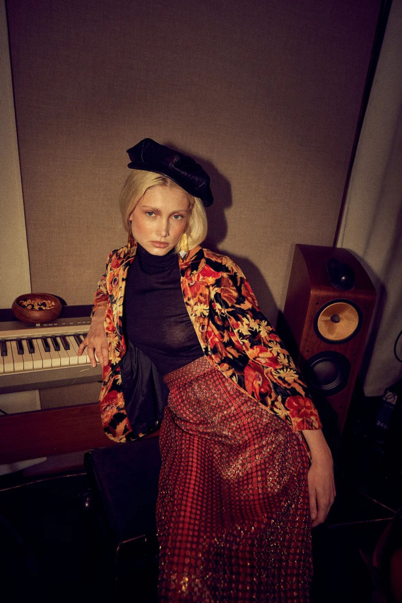 Photo of model Karoline Seul - ID 732025