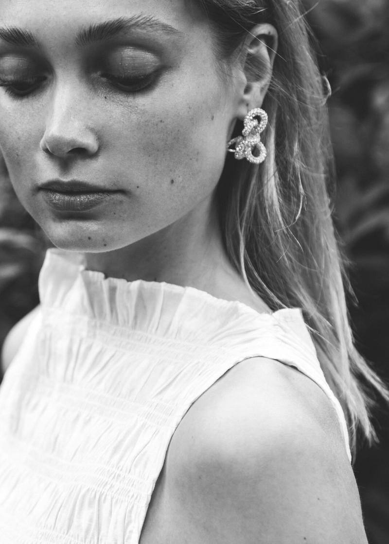 Photo of model Karoline Seul - ID 732052
