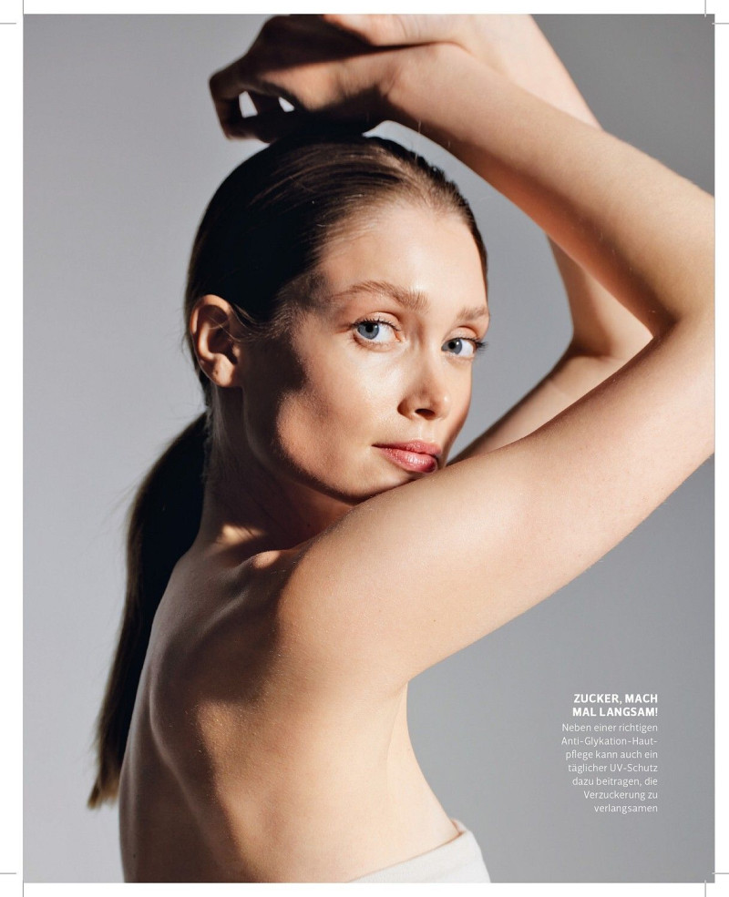 Photo of model Karoline Seul - ID 732061
