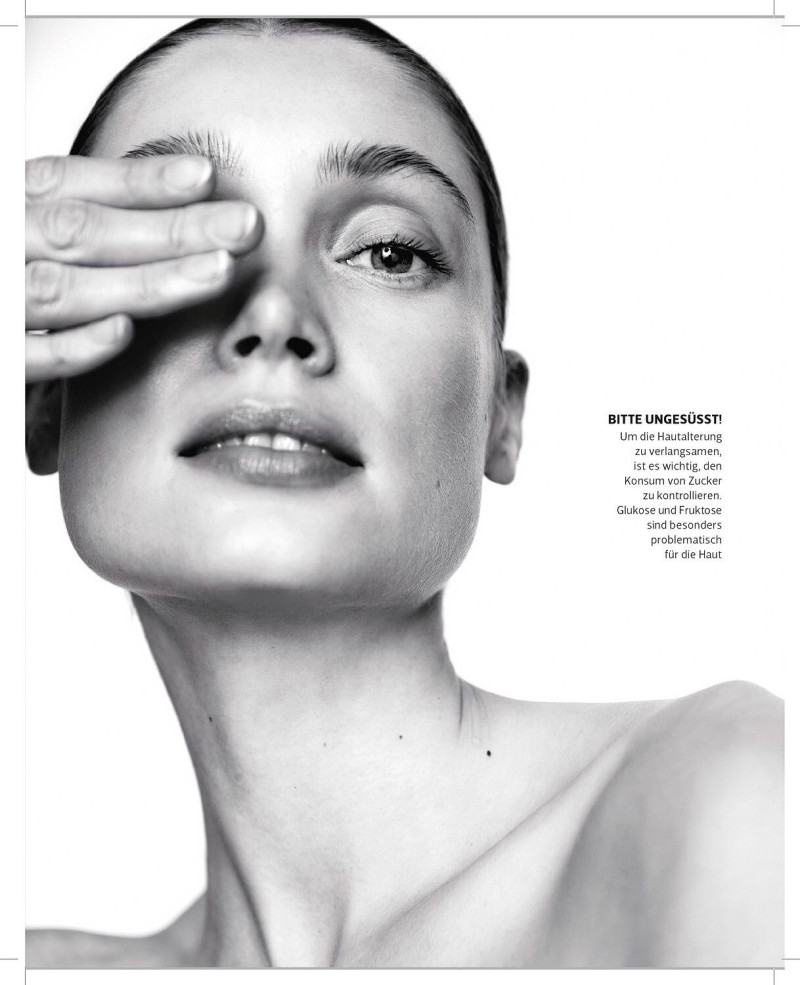 Photo of model Karoline Seul - ID 732062