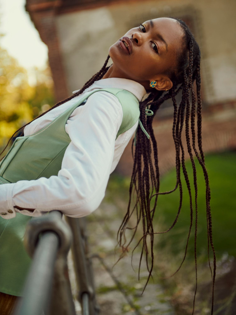 Photo of model Adele Ruboneka - ID 682510