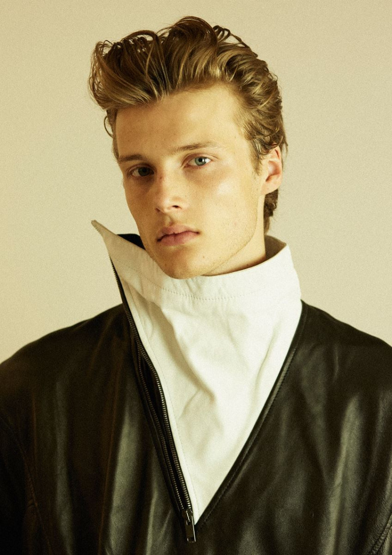 Photo of model Hugh Laughton-Scott - ID 682584