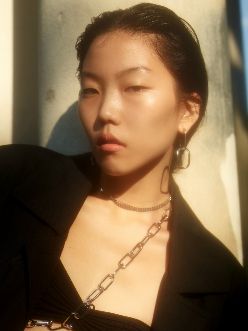 Photo of model Erin Kim - ID 683140