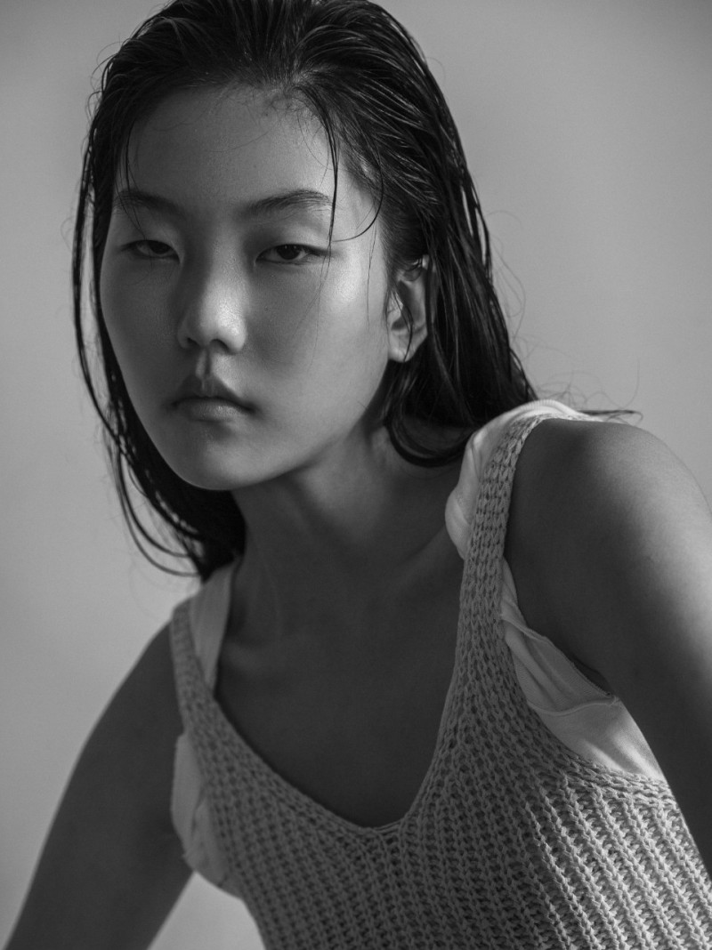 Photo of model Erin Kim - ID 683160